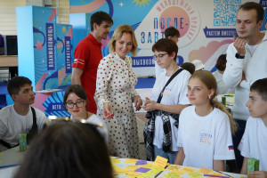 Дети отдыхают, взрослые помогают, обучают и инспектируют: Уполномоченный при Президенте Российской Федерации по правам ребёнка посетила ДОЛ &laquo;Факел&raquo; МЖД